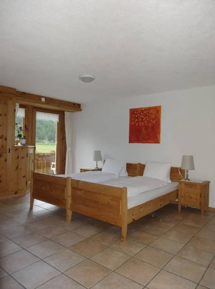 Gîte pour 2 personnes, avec terrasse à Zernez - 4