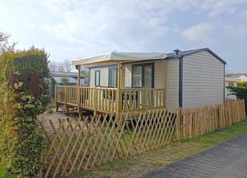 Gîte pour 5 personnes, avec jardin ainsi que piscine et terrasse dans Plage de La Hume
