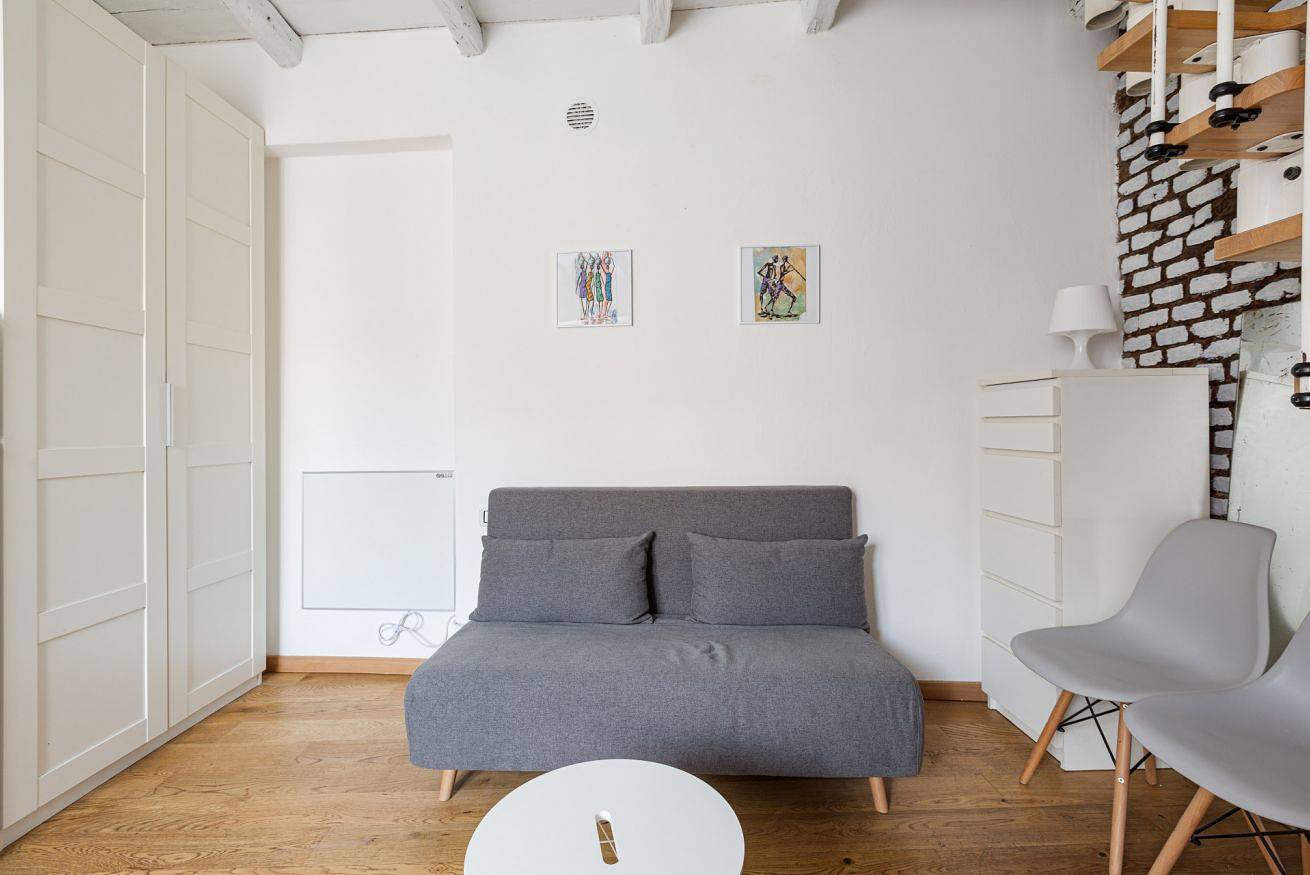 Entire apartment, Studio on 2 levels near Gae Aulenti & Garibaldi! in Milan, Milan Province