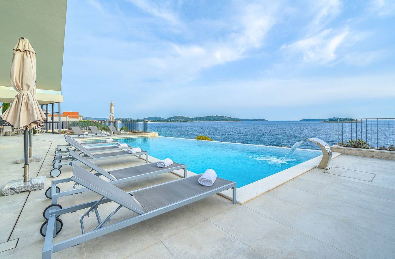 Villa Valorosa in Rogoznica, Šibenik-Knin