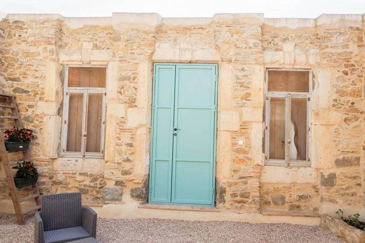 Location de vacances pour 5 personnes, avec bassin pour enfant ainsi que vue et jardin à Mailhac - 4