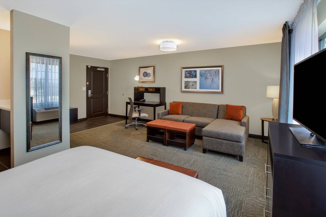 Estudio entero, Staybridge Suites Benton Harbor - St. Joseph in Condado de Berrien