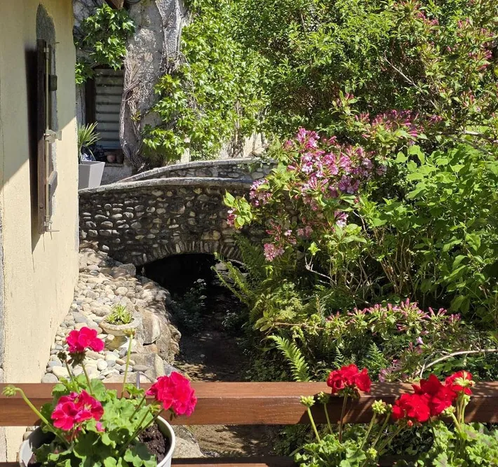 Alojamiento y desayuno para 2 personas, con jardín y terraza - 1