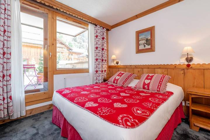 Hôtel pour 2 personnes, avec piscine et terrasse ainsi que jacuzzi et sauna dans Patinoire De Meribel - 3