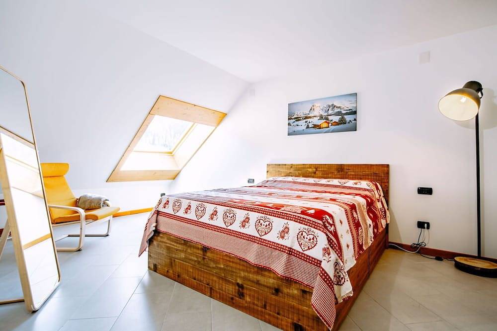 Ganze Wohnung, Schöne Wohnung für 5 Personen mit  W-Lan, Whirlpool und Tv in Canazei, Dolomiti Superski