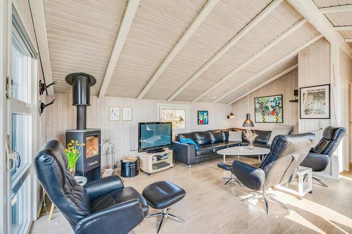 Ferienhaus für 8 Personen, mit Balkon/Terrasse und Whirlpool sowie Sauna in Filsø See - 2