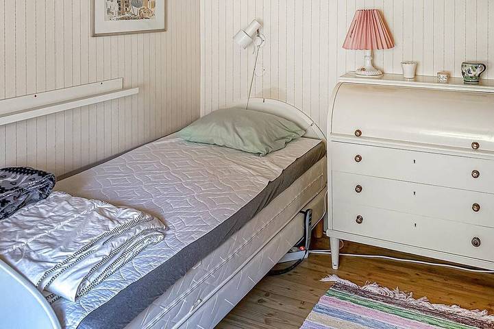Beautiful home in Nynäshamn with Wifi in Nynäshamn