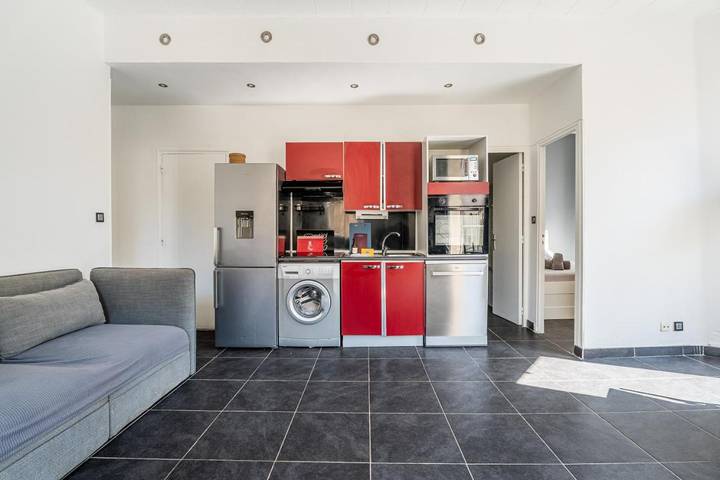 Gîte pour 5 personnes, avec Balcon dans Plage des Catalans