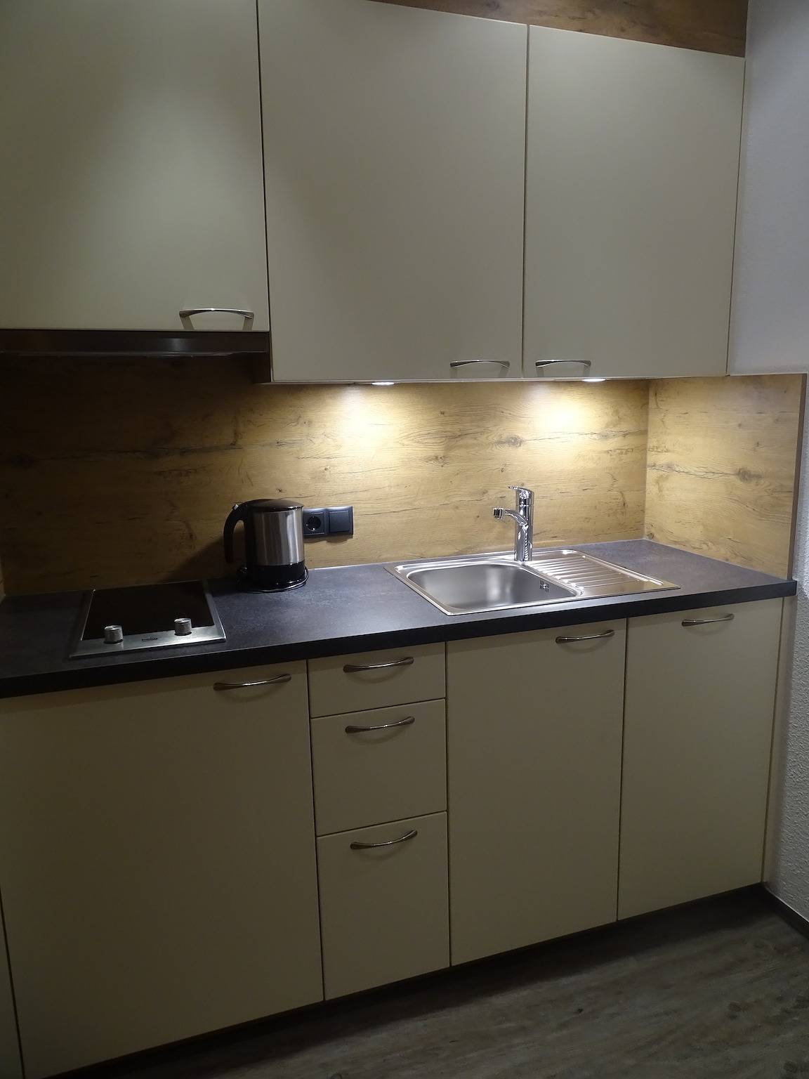 Geheel vakantieappartement, Vakantieappartement voor 3 personen met terras in Nauderer Berge, Nauders