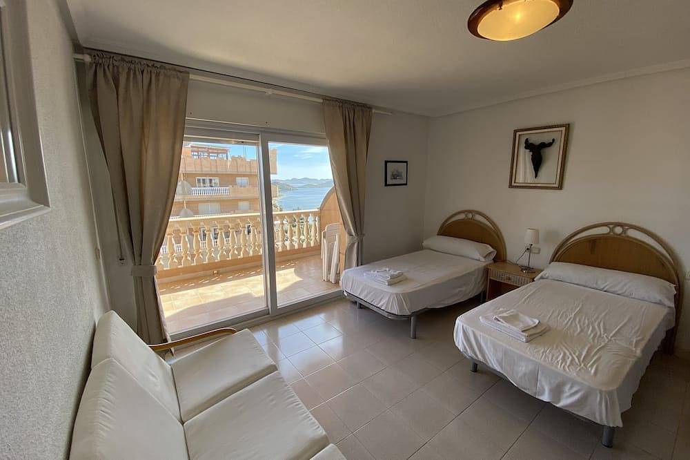 Hel leilighet, Penthouse holiday apartment, La Manga del Mar Menor in La Manga del Mar Menor, Mar Menor