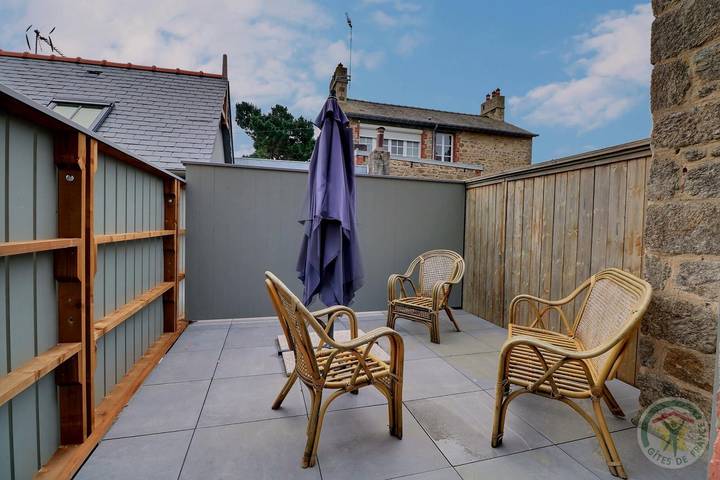 Gîte pour 5 personnes, avec Terrasse et Vue dans Plage du Prieuré - 2