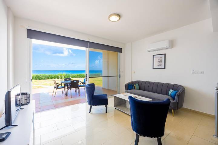 Villa für 5 Personen, mit Pool und Garten sowie Balkon auf Zypern - 3