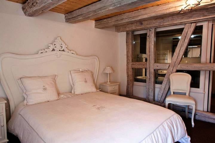Chambre d’hôte pour 2 personnes, avec terrasse, animaux acceptés