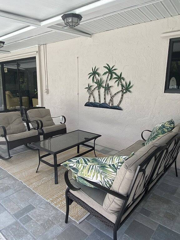 Ferienhaus für 6 Personen, mit Terrasse und Whirlpool - 1