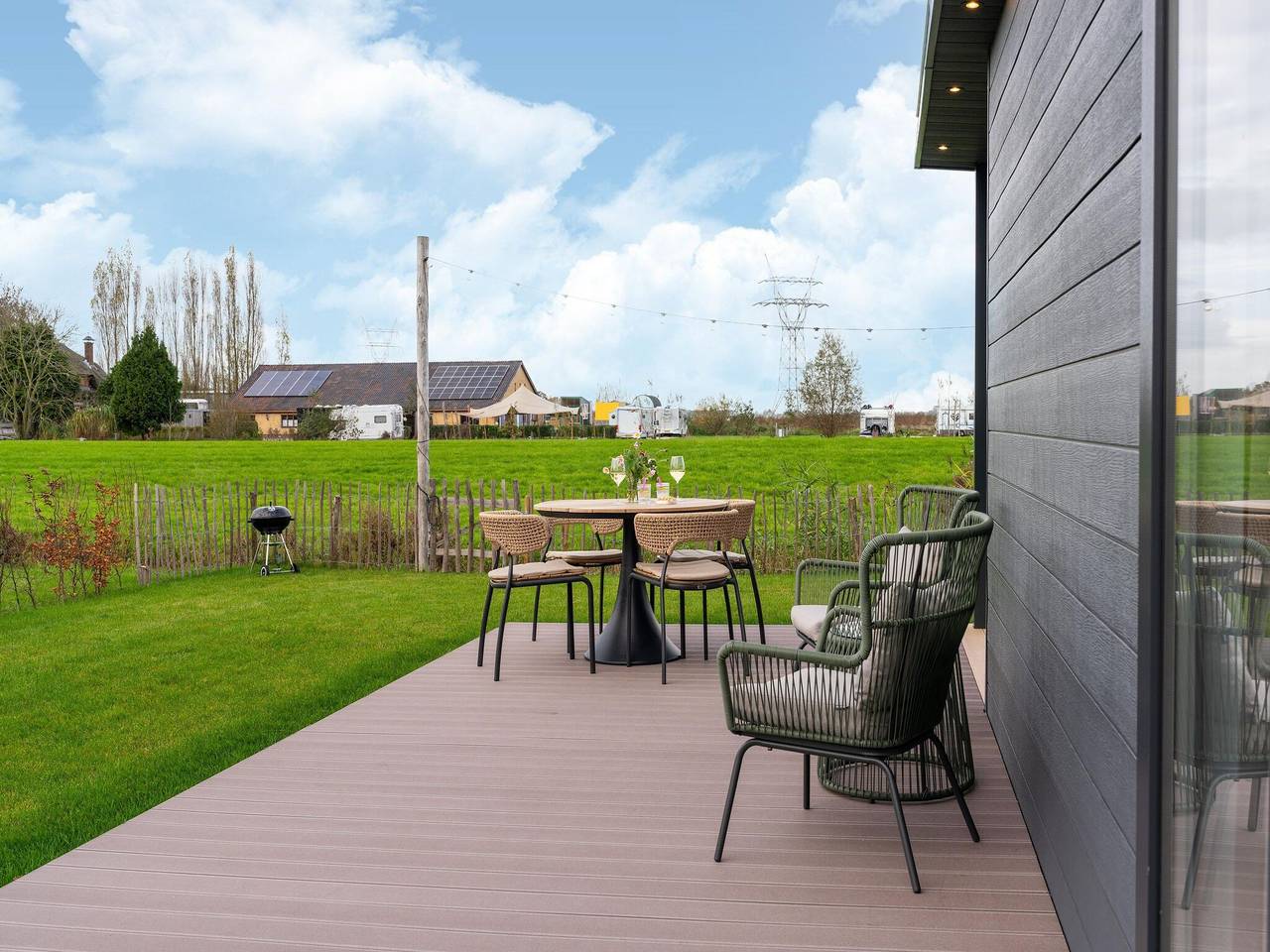 Holiday home by the water in the Green Heart in Oud Ade, Holanda Sur