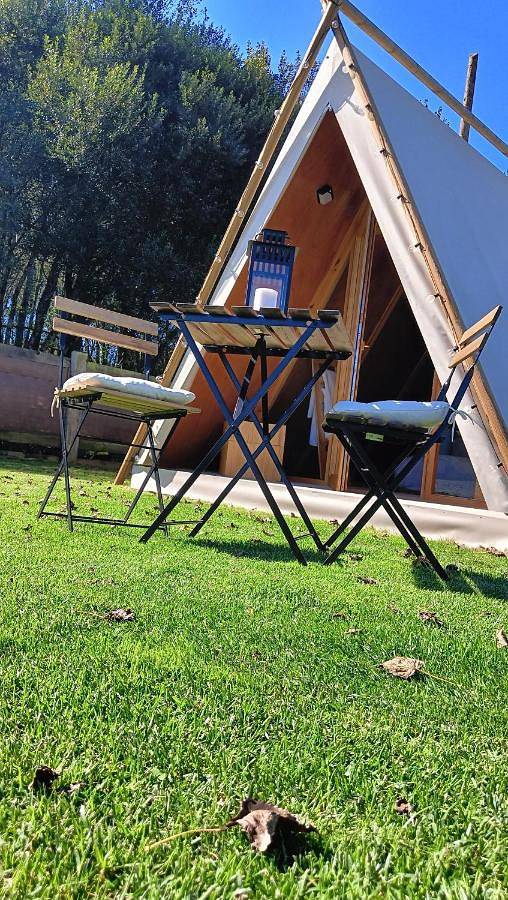 Camping für 4 Personen, mit Ausblick und Terrasse sowie Garten in Galicien - 2