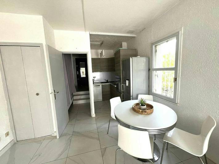 Gîte pour 5 personnes, avec vue et terrasse dans Zone nature des vieux salins d'Hyères - 4