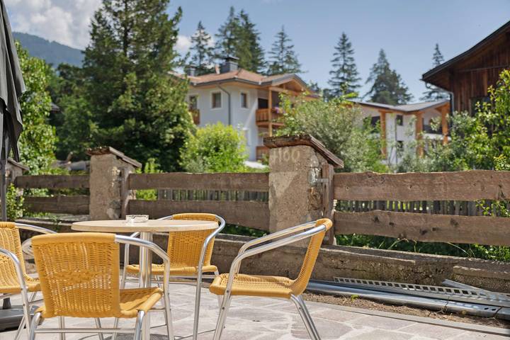 Gîte pour 4 personnes, avec jardin à Villabassa - 2