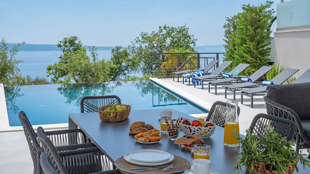 Villa für 8 Personen (300 m²) in Podstrana in Podstrana, Split-Dalmatien