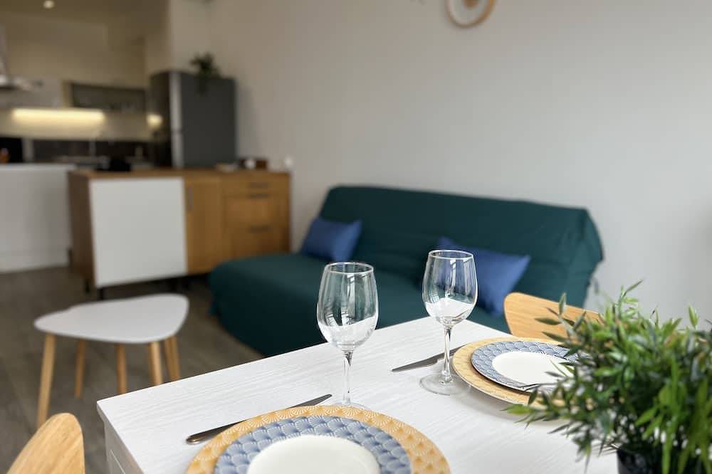 Ganze Wohnung, La Mouette-Apartment-Blick zur Meerseite-Ensuite Bad in Calais, Calais und Umgebung