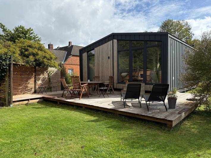 Ferienhaus für 4 Personen, mit Terrasse und Garten in Balje
