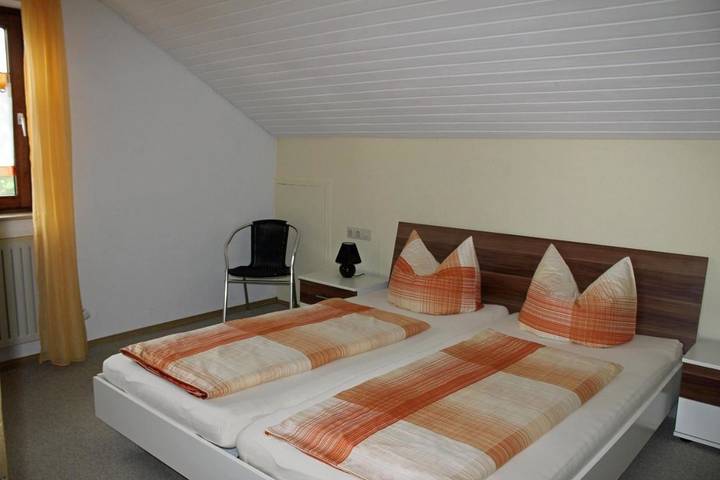 Ferienwohnung für 5 Personen, mit Balkon und Ausblick in Weißensberg - 2