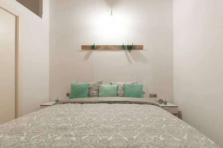 Ganze Wohnung, Unpack your bags, take a deep salty breath, inhale the sea in, and wonder at the magic of Barcelona in Barcelona Zentrum, Barcelona