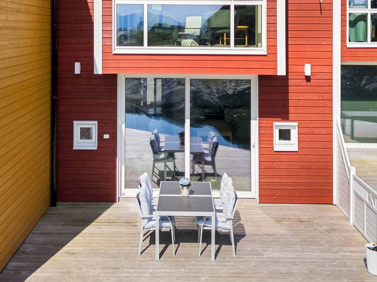 8 Personen Ferienhaus in Sandøy in Sandøy, Nördliches Fjordnorwegen