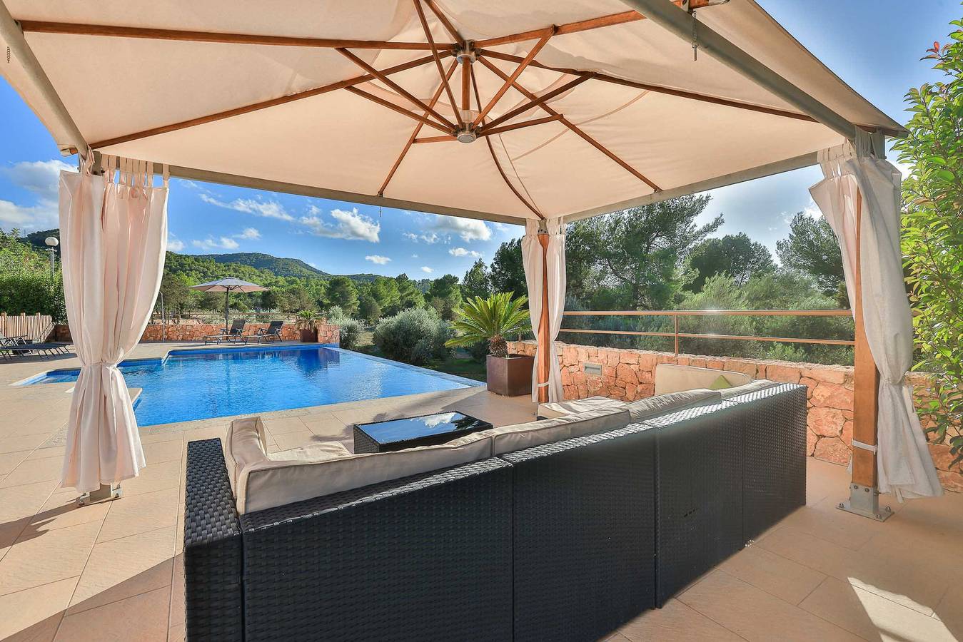 Casa Fenix in Sant Antoni de Portmany, Ibiza occidentale