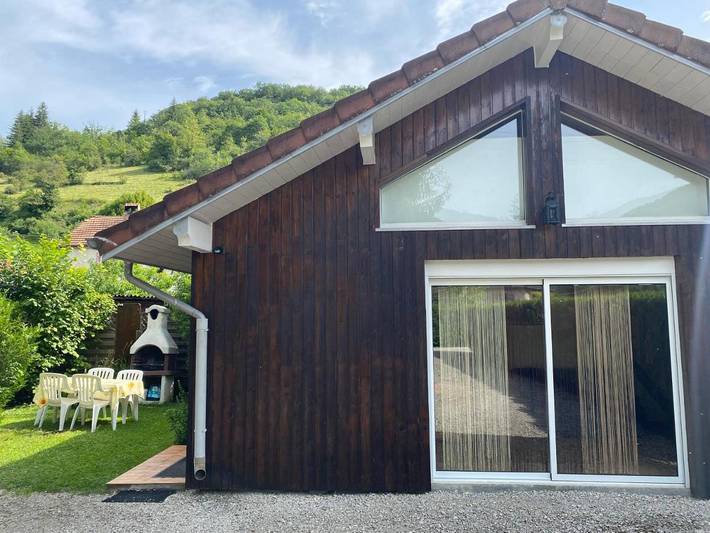 Maison de campagne pour 4 personnes, avec vue et jardin, animaux acceptés dans Montgesoye