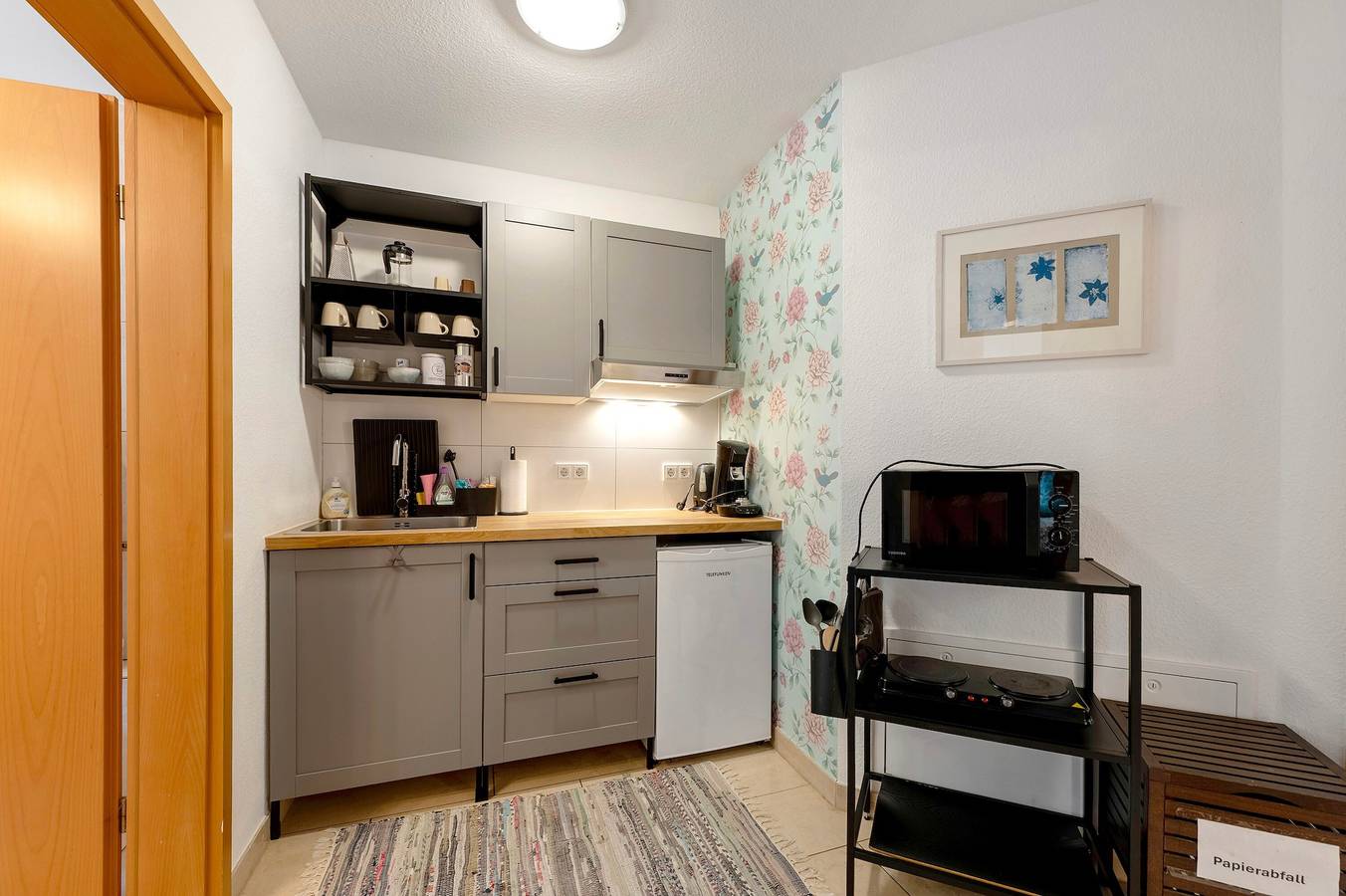 Ganze Wohnung, Ferienwohnung 'Bei Annemarie' mit privater Terrasse, privatem Garten und Wlan in Trier, Moseleifel