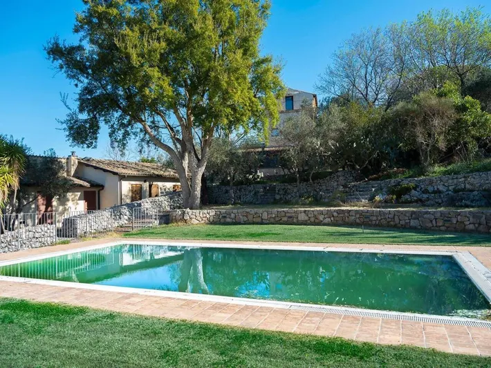 Villa per 16 persone, con terrazza e giardino nonché piscina - 1