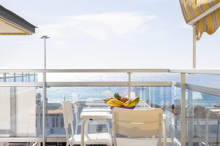 Apartamento para 5 personas, con terraza en Playa de las Vistas