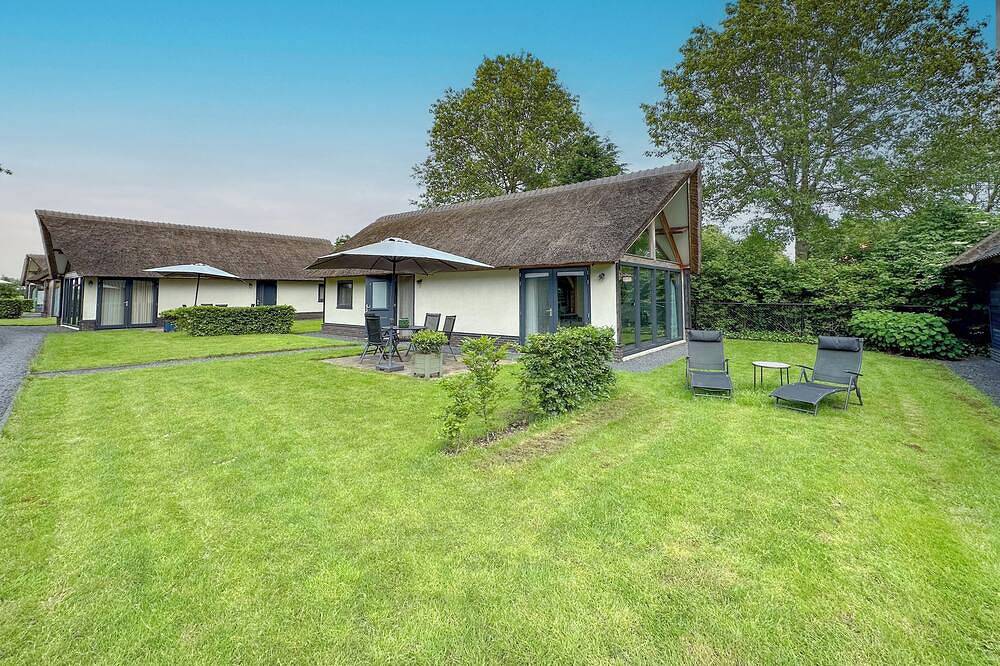 Geschmackvoll eingerichtete Landvilla in Alphen, Nordbrabant