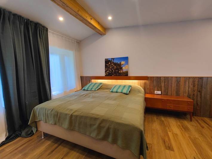 Ferienwohnung für 5 Personen, mit Garten und Ausblick in Saal - 4