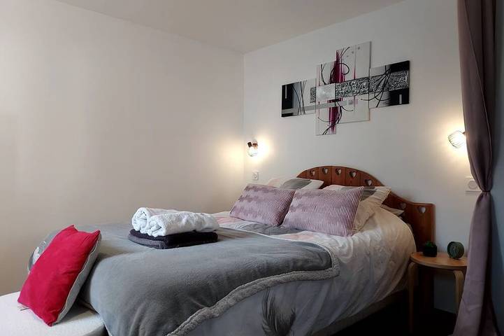 Gîte pour 2 personnes, avec jacuzzi à Val-des-Prés - 2