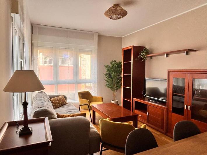 Apartamento de vacaciones para 6 personas, con vistas y terraza - 1