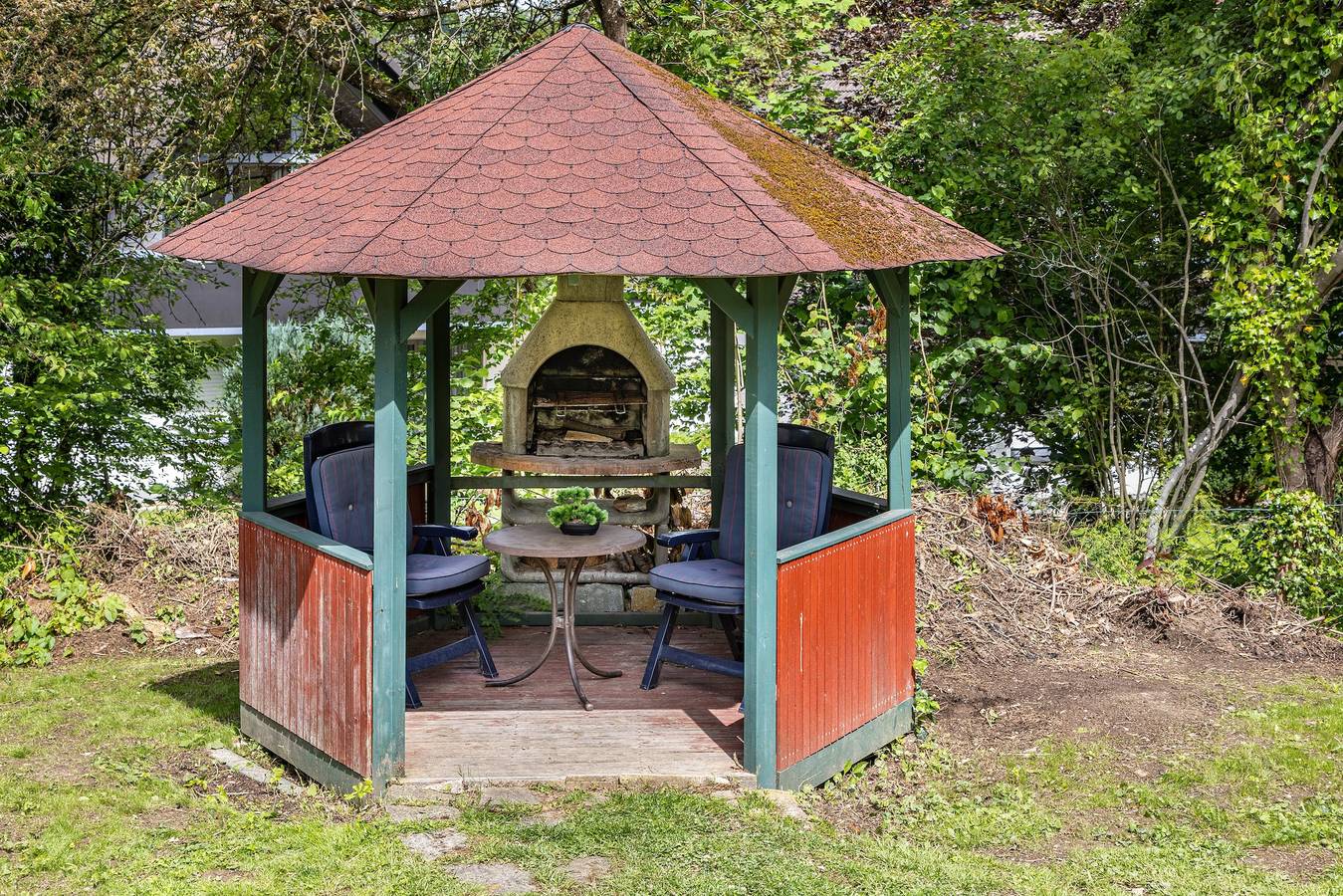 Appartement entier, Appartement de vacances pour 3 personnes avec jardin in Allagen, Warstein