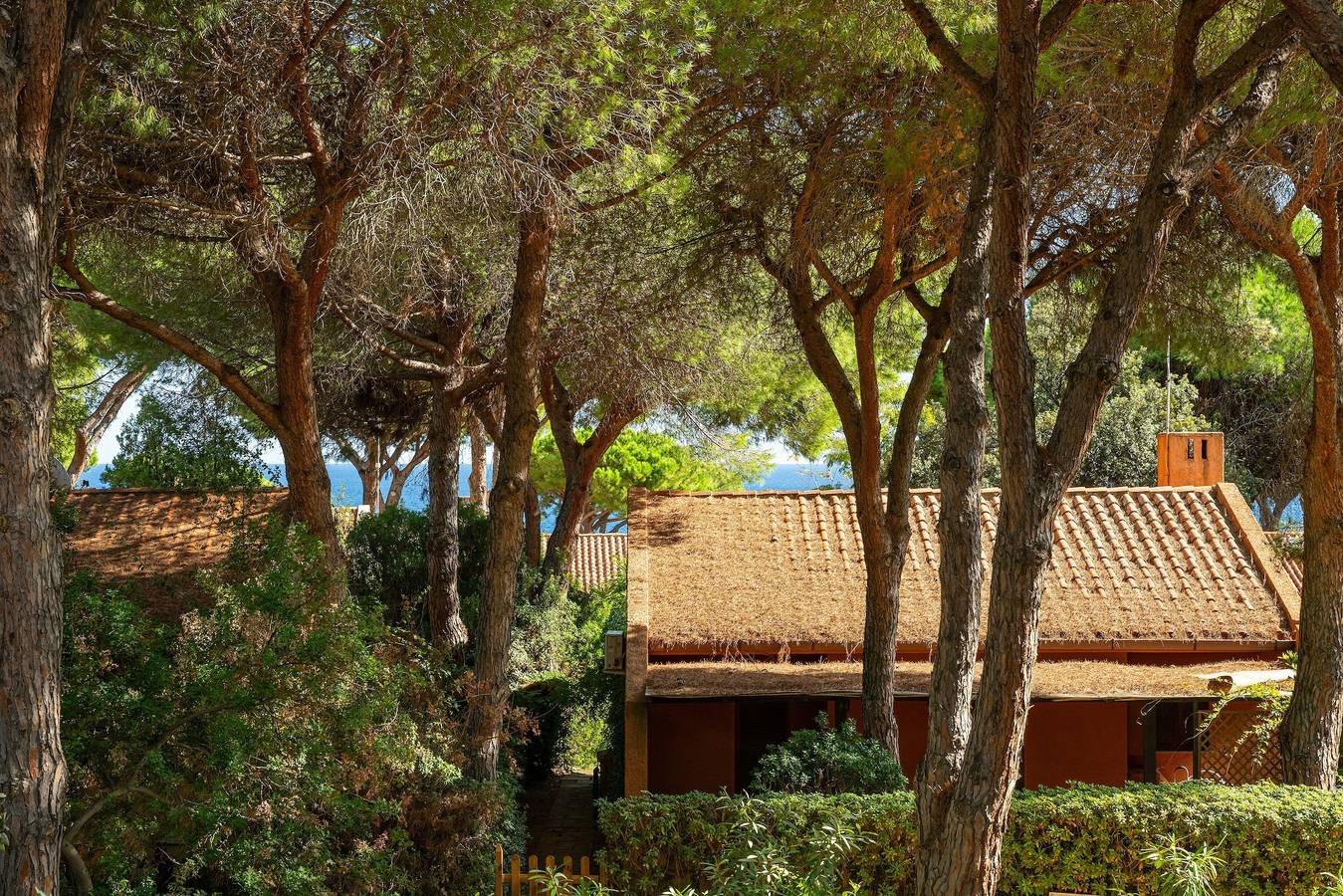 Apartamento entero, Acogedora casa junto al mar en una residencia familiar con comodidades in Santa Margherita di Pula, Región de Pula