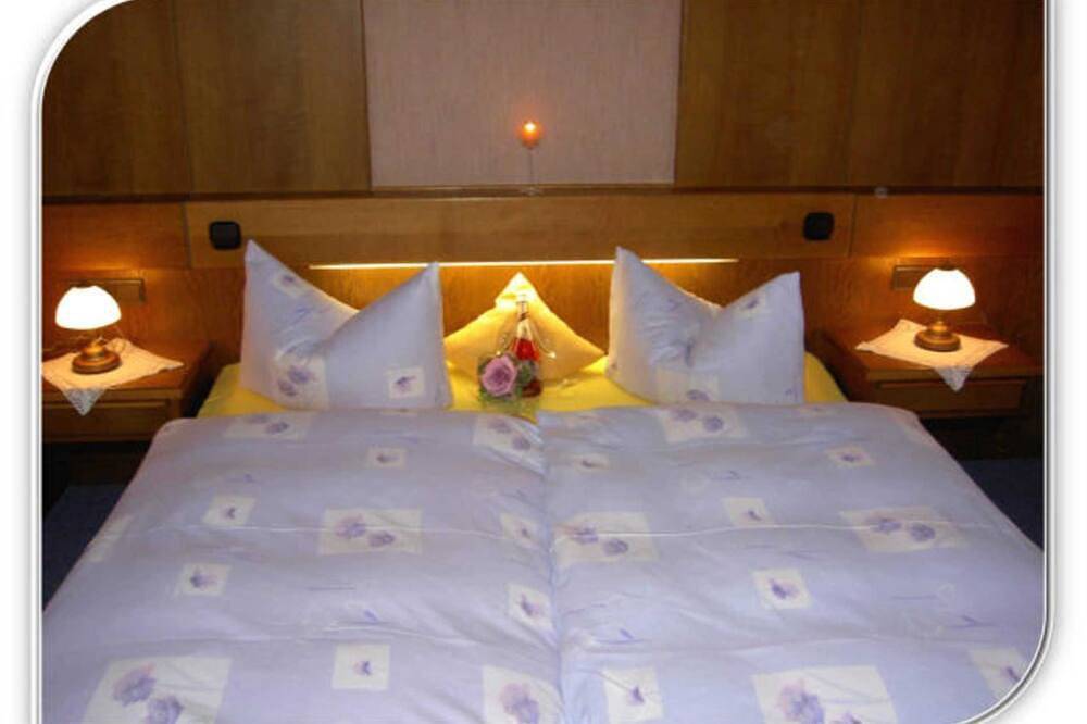 Ganze Wohnung, Ferienwohnung Lavendel für 2 bis 4 Personen 1 - Ferienpension Florian Hösle in Jungholz, Bayerische Alpen