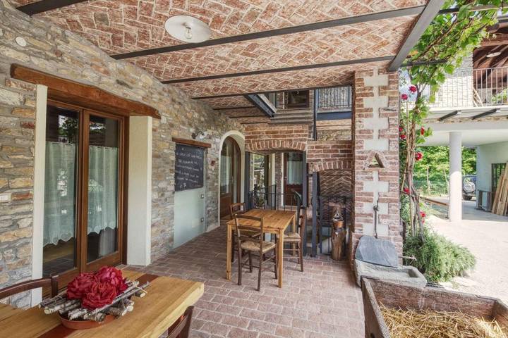 Location de vacances pour 3 personnes, avec terrasse ainsi que vue et jardin à Peveragno - 2