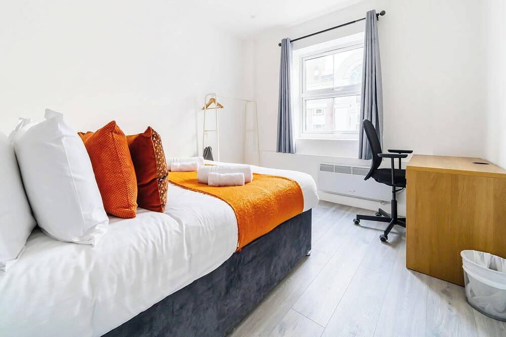 Geheel appartement, Spacious Apartment | Pet-Friendly, Free Wifi in Rushmoor, Hampshire