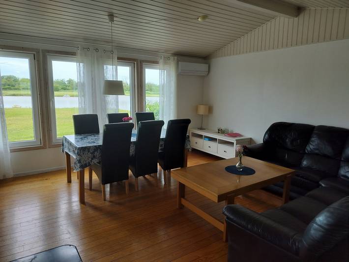 Schönes Ferienhaus mit Seeblick auf Öland in Öland