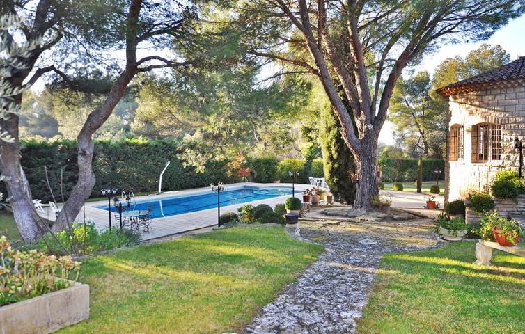Location de vacances pour 7 personnes, avec terrasse, adapté aux familles à Plan-d'Orgon - 4