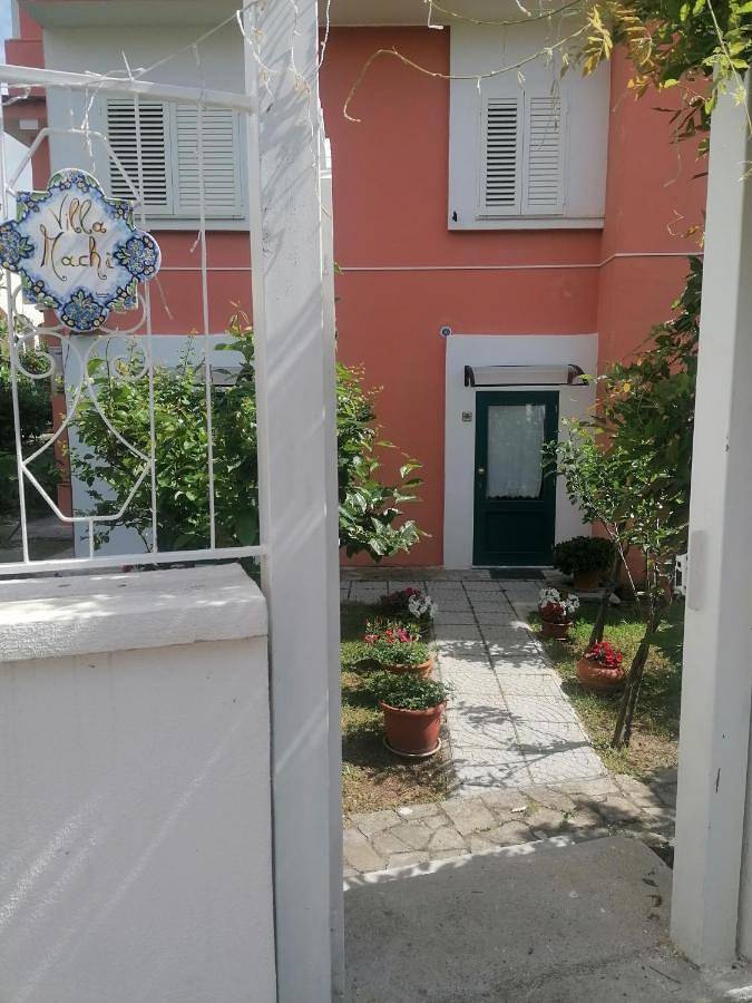 Casa vacanza per 4 persone, con Terrazza e Giardino nonché Panorama a Paola