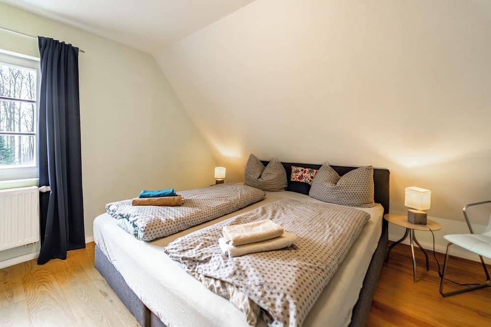 Ganze Wohnung, Mit Kamin & Balkon – Rückzugsort unter den Baumkronen in Quedlinburg, Harzvorland