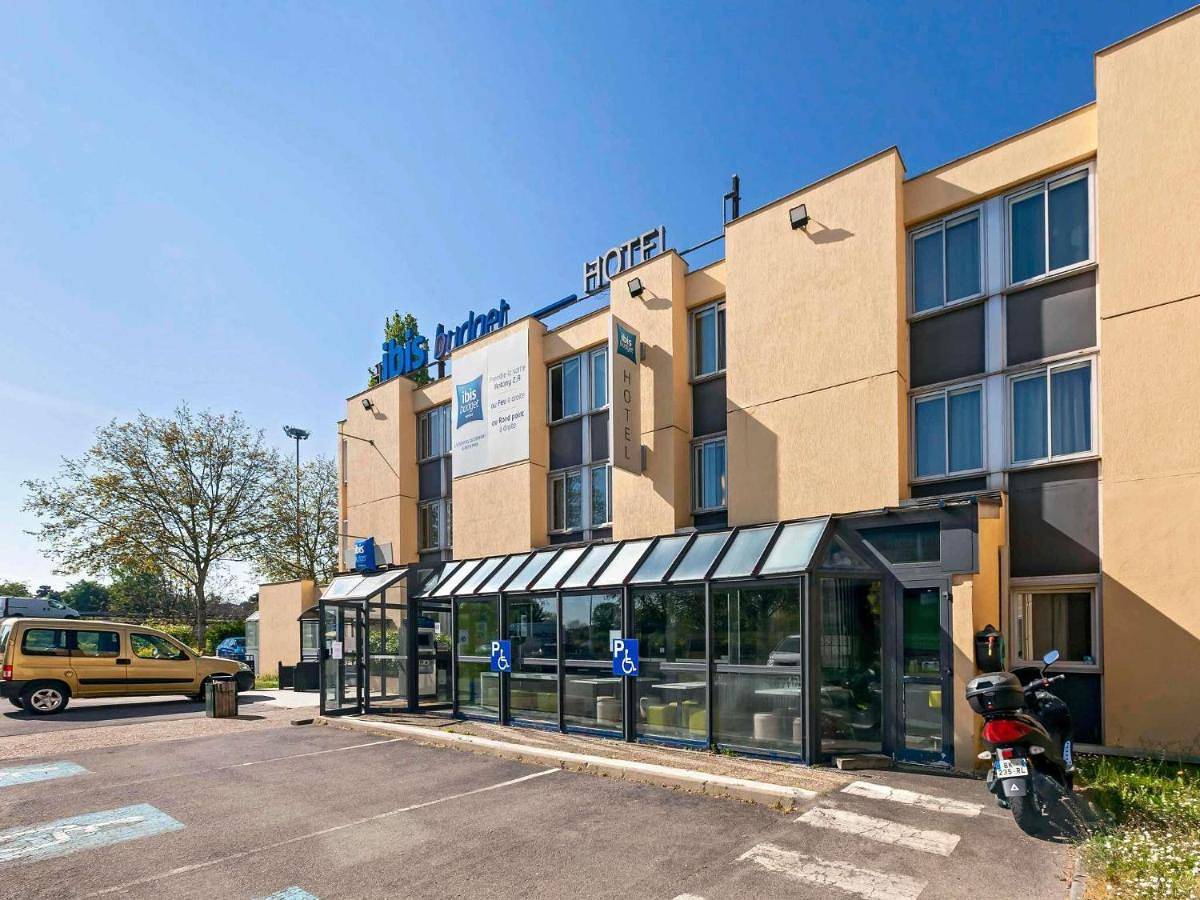 Ibis budget Antony Massy rénové 2024 in Antony, Hauts-de-Seine