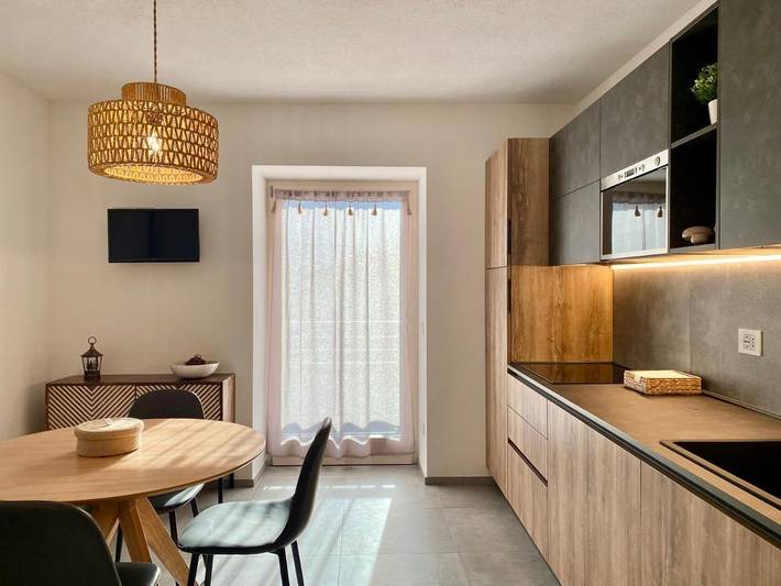 Gîte pour 4 personnes, avec balcon et vue à Carisolo - 2