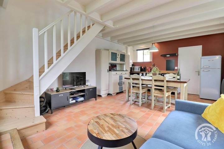 Gîte pour 3 personnes, avec jardin ainsi que vue et terrasse à Pleurtuit - 2