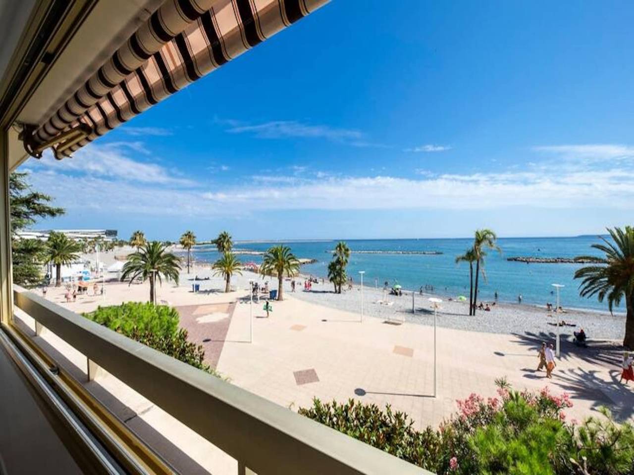 Apartamento entero, Apartamentos para 4 personas in Saint-Laurent-du-Var, Region de Cannes